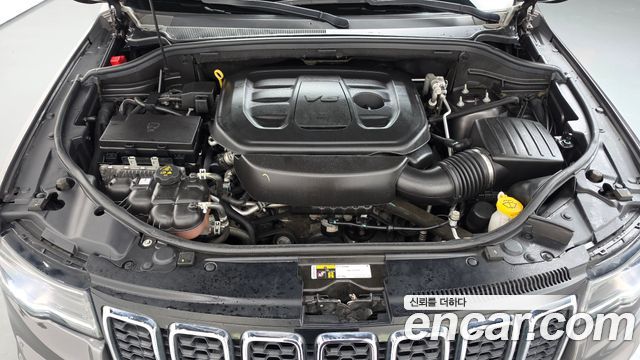 Jeep Cherokee 2021 — photo 6