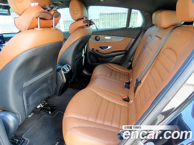 Mercedes-Benz GLC-Class 2021 — photo 8