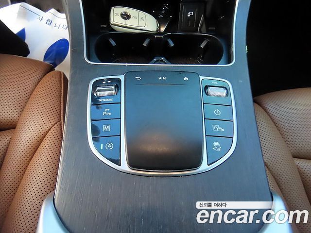 Mercedes-Benz GLC-Class 2021 — photo 14