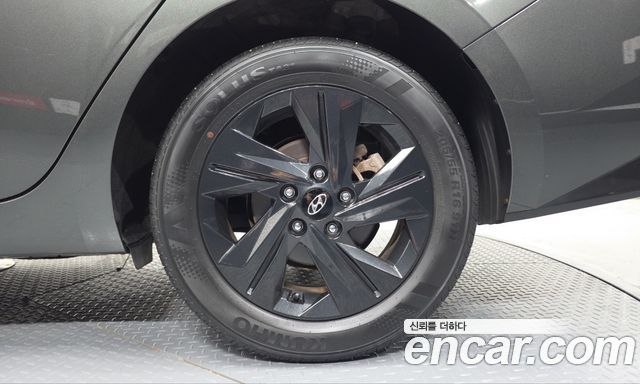 Hyundai AVANTE 2023 — photo 7