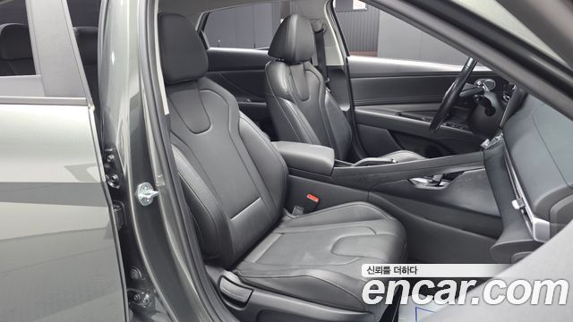 Hyundai AVANTE 2023 — photo 16