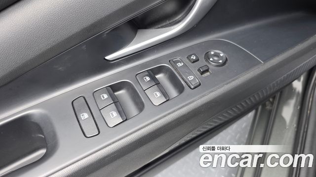 Hyundai AVANTE 2023 — photo 27