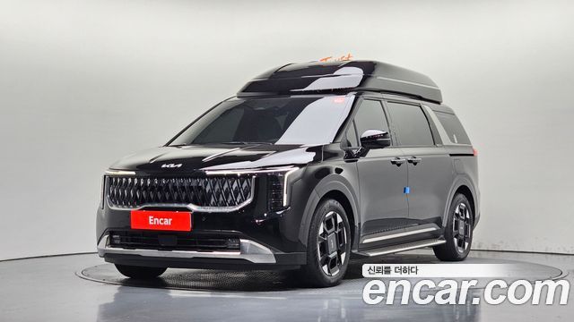 Kia Canival 2025 — photo 1