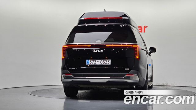 Kia Canival 2025 — photo 4