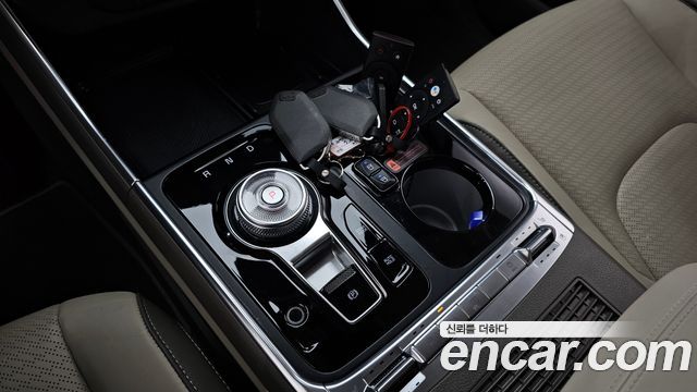 Kia Canival 2025 — photo 9