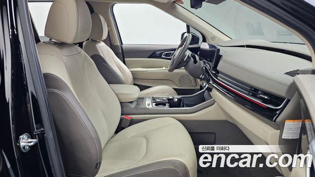 Kia Canival 2025 — photo 11