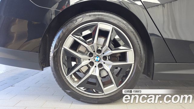 BMW 5-Series 2024 — photo 5