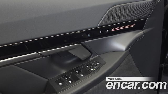 BMW 5-Series 2024 — photo 16