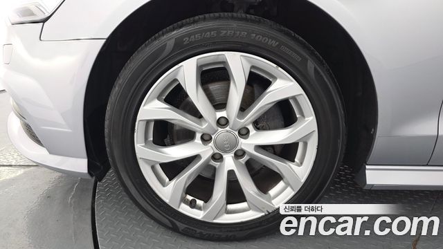 Audi A6 2018 — photo 5
