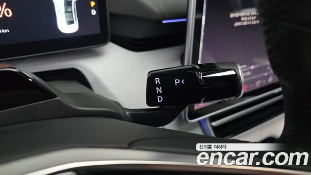 Polestar Polestar 4 2026 — photo 12