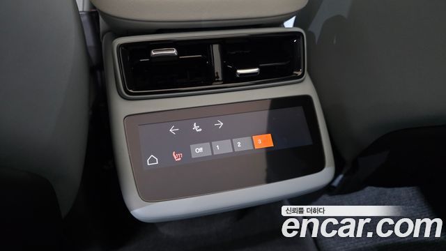 Polestar Polestar 4 2026 — photo 28