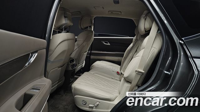 Genesis GV80 2023 — photo 18