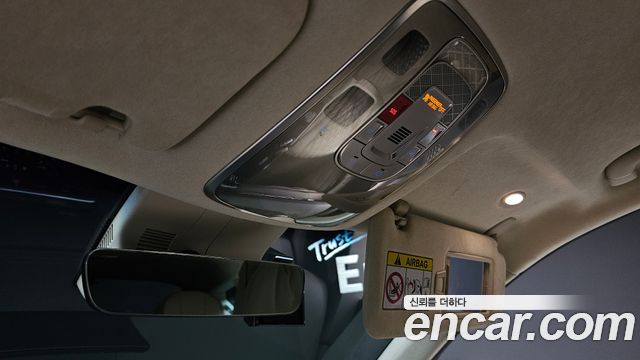 Genesis GV80 2023 — photo 27