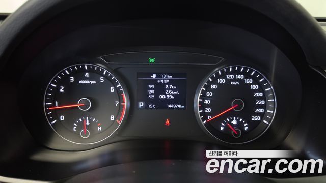 Kia K7 2018 — photo 11