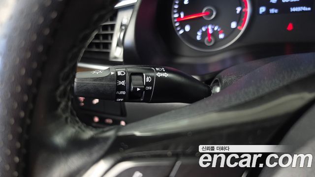 Kia K7 2018 — photo 27