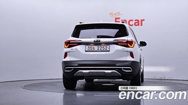 Kia Seltos 2020 — photo 4