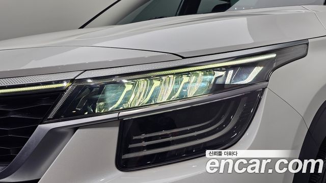 Kia Seltos 2020 — photo 8