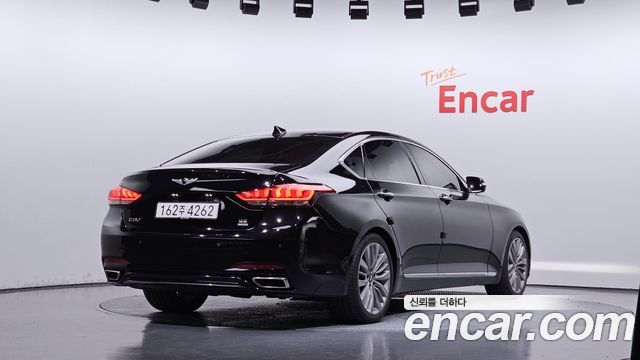 Genesis G80 2017 — photo 2