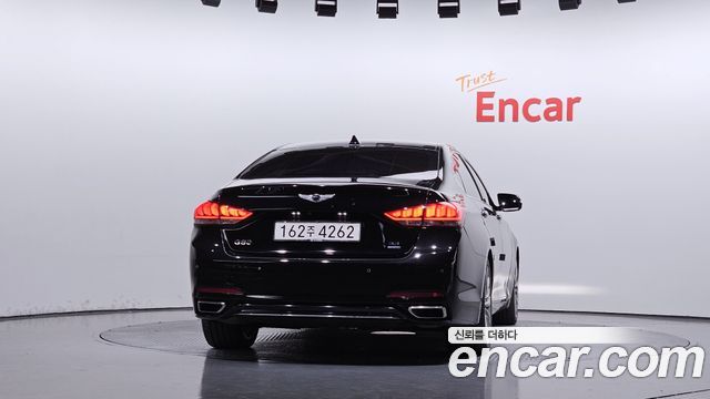 Genesis G80 2017 — photo 4