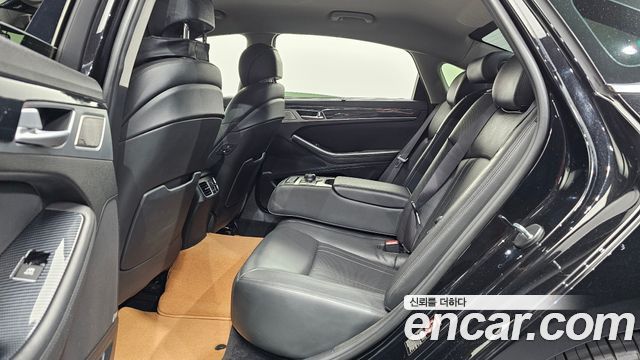 Genesis G80 2017 — photo 11