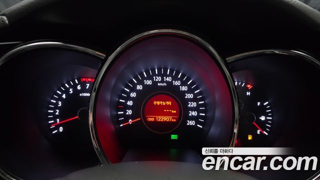 Kia K5 2013 — photo 11