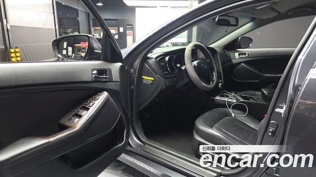 Kia K5 2013 — photo 13