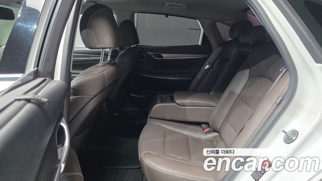 Hyundai Grandeur 2018 — photo 18