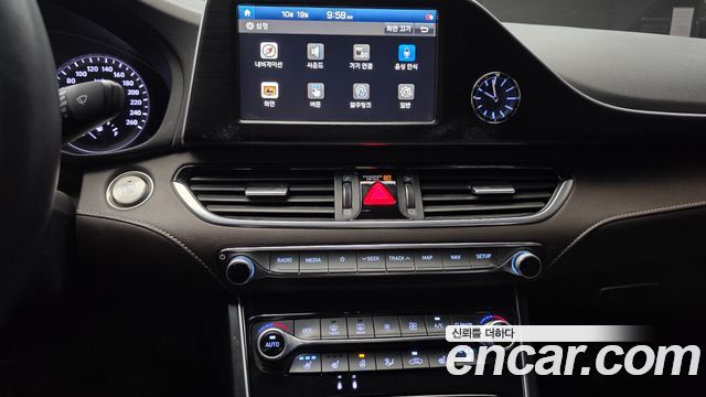 Hyundai Grandeur 2018 — photo 20