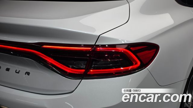 Hyundai Grandeur 2018 — photo 9