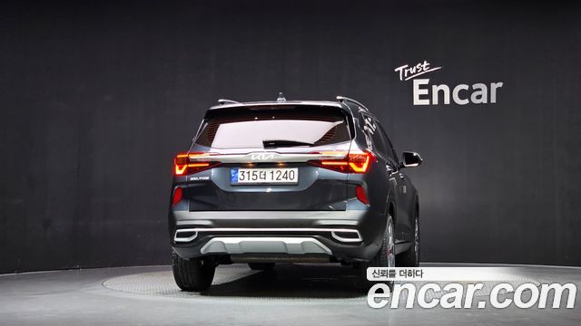 Kia Seltos 2023 — photo 4