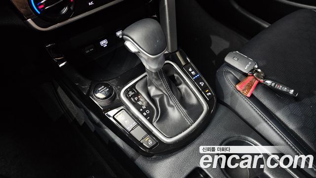Kia Seltos 2023 — photo 12