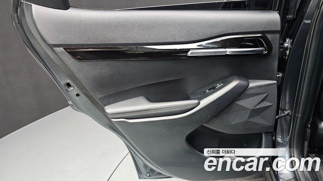 Kia Seltos 2023 — photo 15