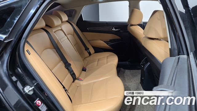 Kia K7 2020 — photo 11