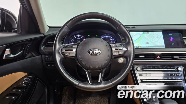 Kia K7 2020 — photo 13