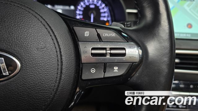 Kia K7 2020 — photo 17