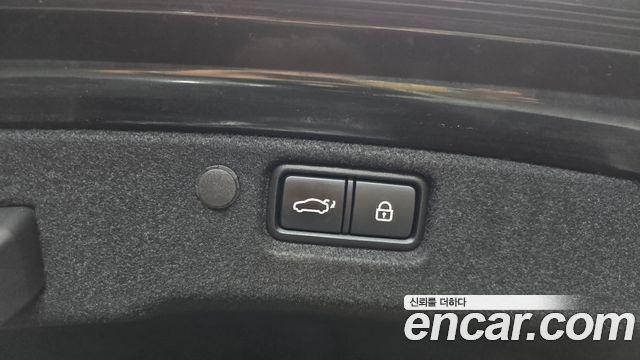 Kia K7 2020 — photo 20