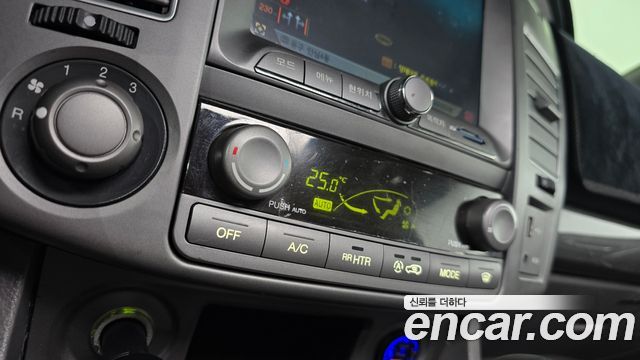 KG Mobility KORANDO 2015 — photo 23