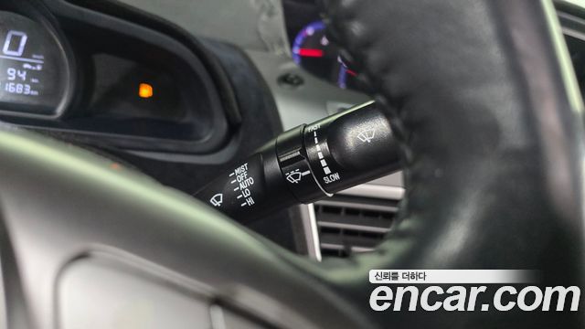 KG Mobility KORANDO 2015 — photo 29