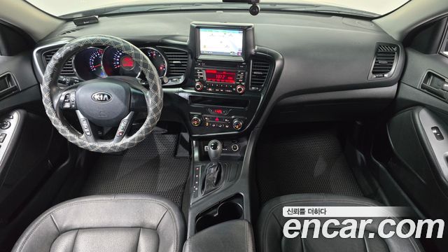 Kia K5 2013 — photo 10