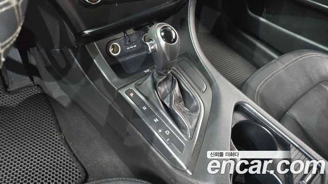 Kia K5 2013 — photo 12