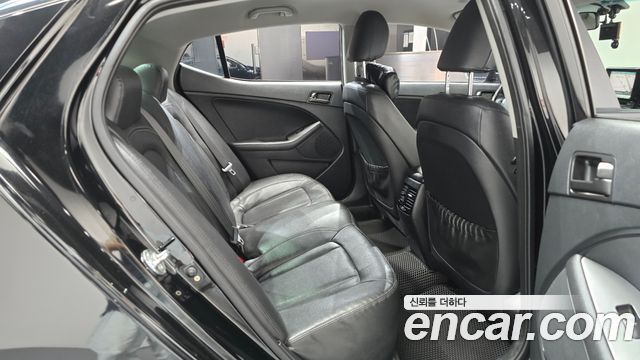 Kia K5 2013 — photo 17