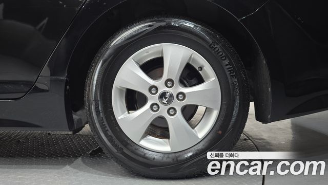 Kia K5 2013 — photo 7