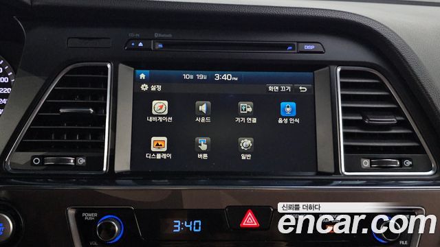 Hyundai Sonata 2017 — photo 22