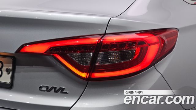 Hyundai Sonata 2017 — photo 9