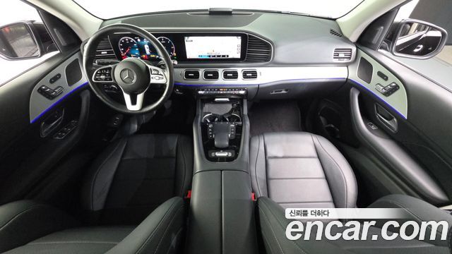 Mercedes-Benz GLE-Class 2020 — photo 10