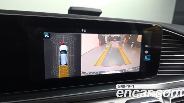 Mercedes-Benz GLE-Class 2020 — photo 21
