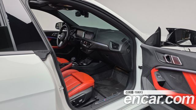 BMW 2-Series 2021 — photo 16