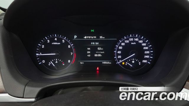 Genesis G80 2017 — photo 11
