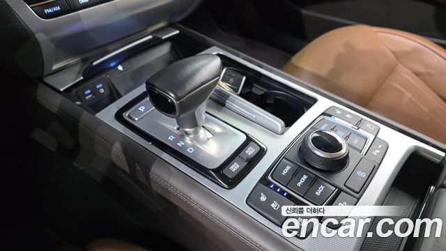 Genesis G80 2017 — photo 12