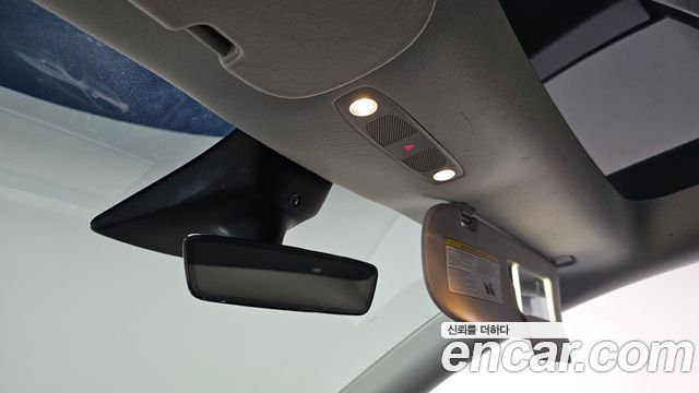 Tesla Model Y 2022 — photo 22
